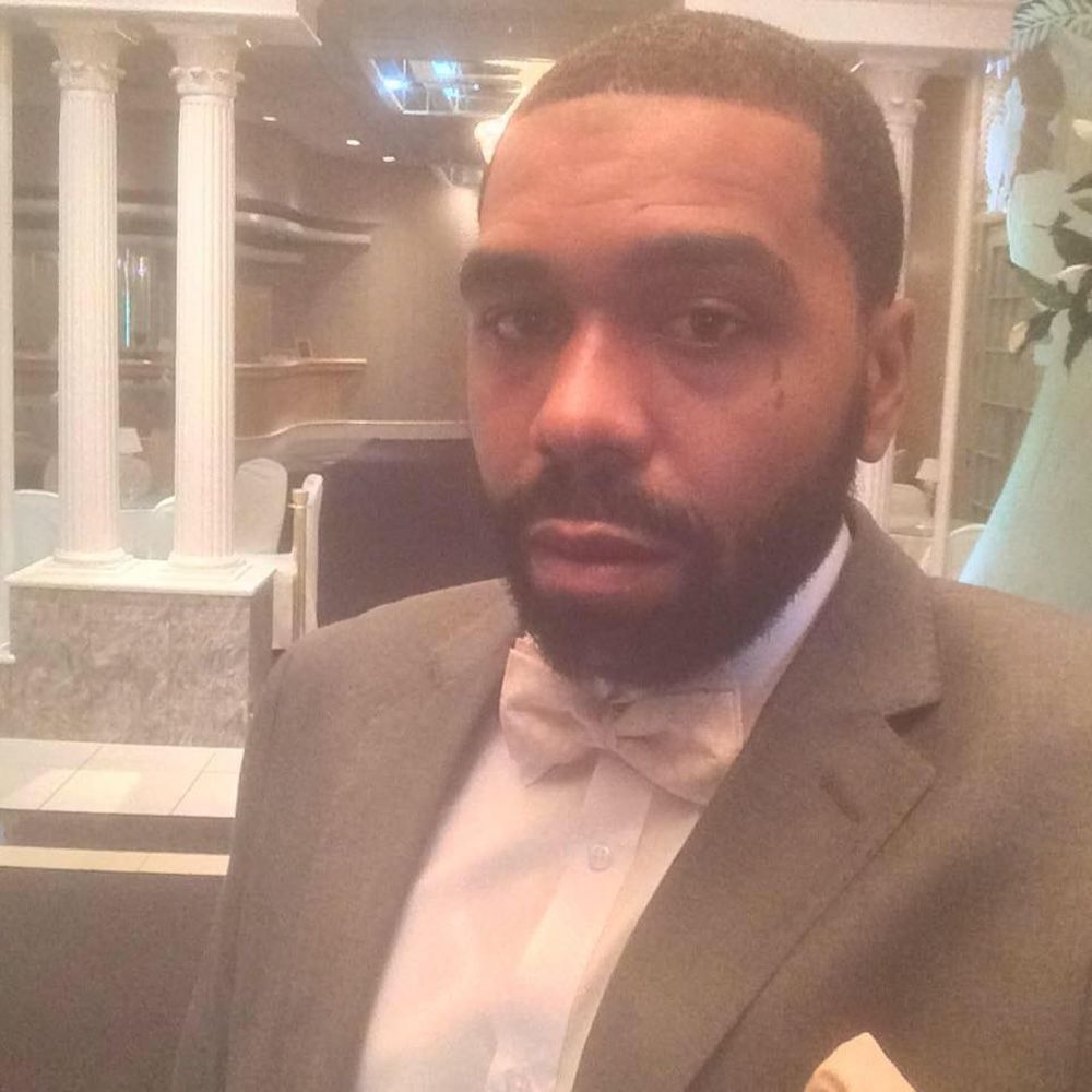 Meet your Posher, Raymond