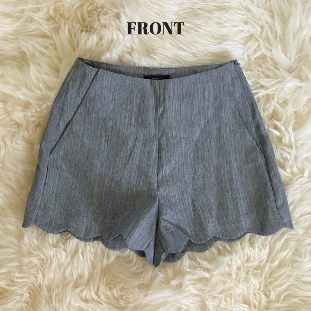 🆕Very J Scalloped Woven Shorts - Size Small - Picture 2 of 5