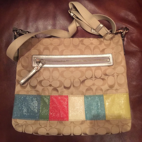 Coach Purse - Picture 3 of 4