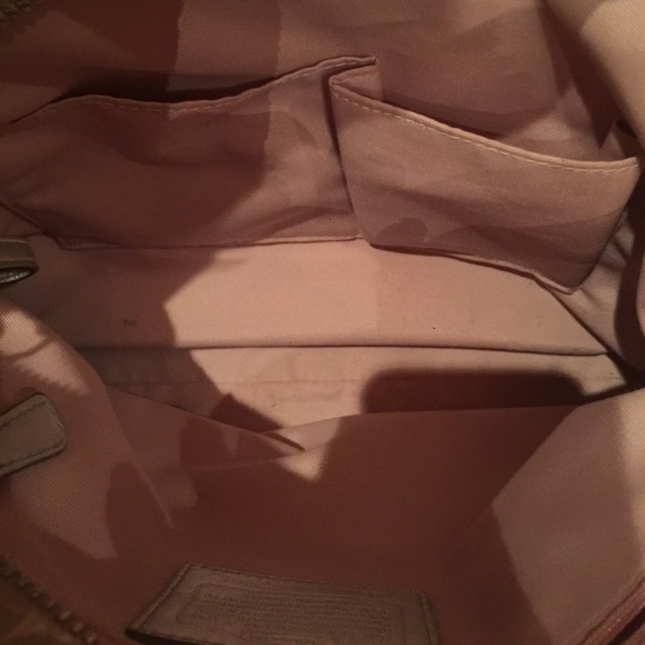 Coach Purse - Picture 4 of 4