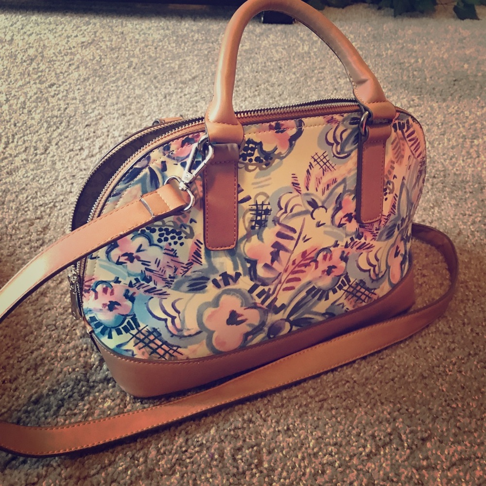Charming Charlie Purse