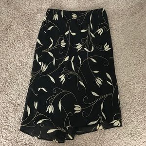 Express tulip skirt