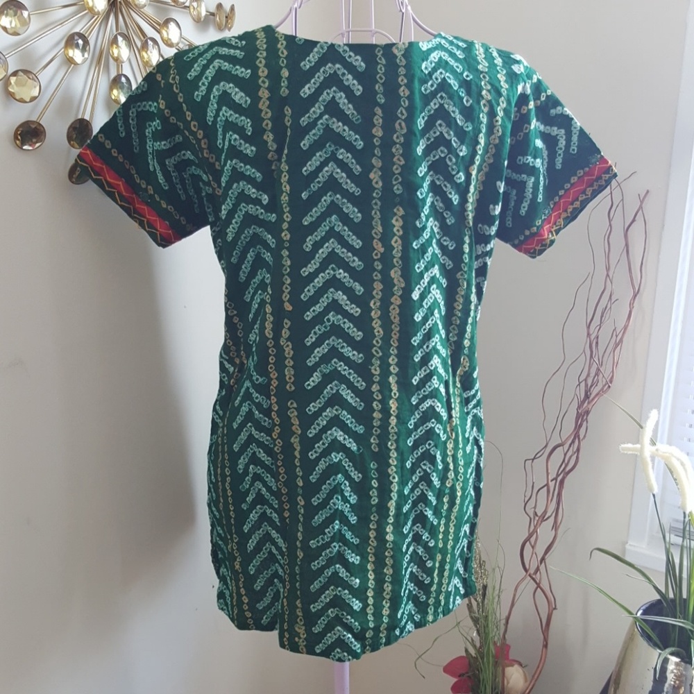 Beautiful Ankara Pattern Top! - Picture 6 of 6