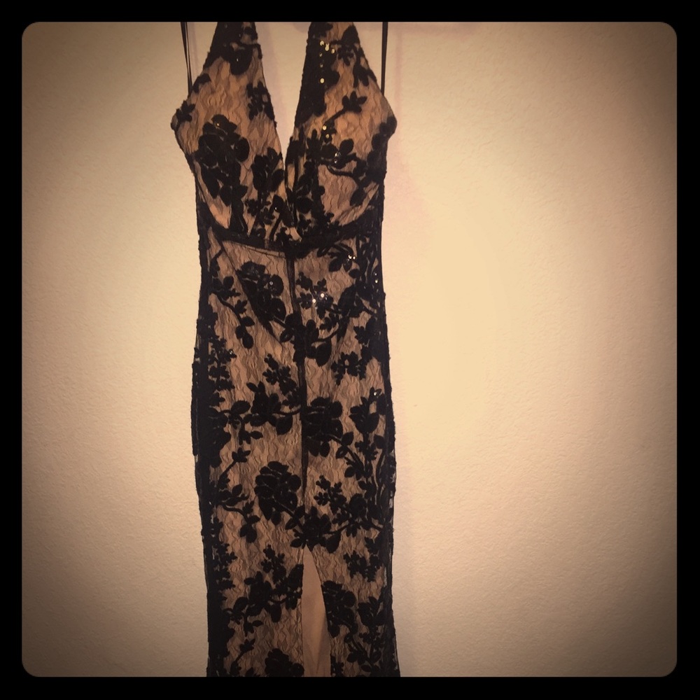 Sexy formal dress 😍