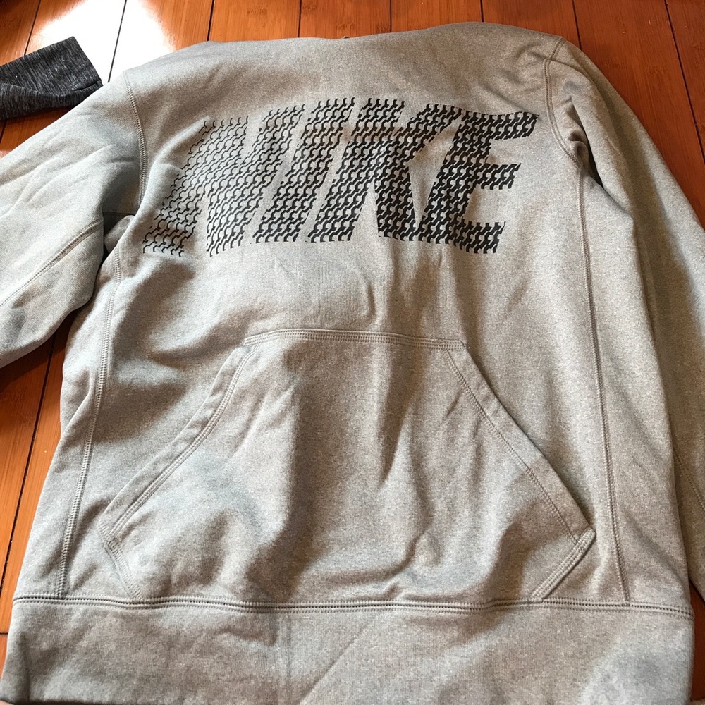 nike hoodie