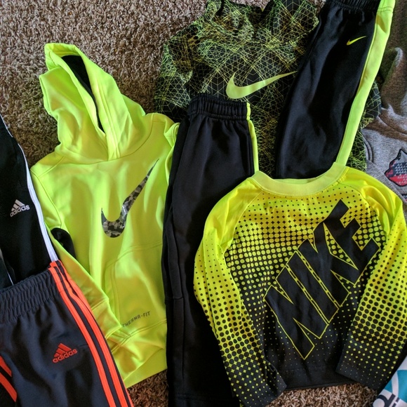 Toddler boy name brand outfits. - Picture 3 of 4