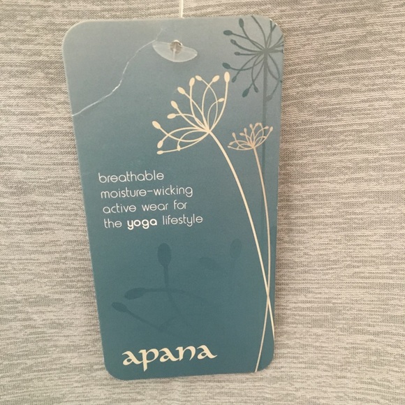 SOLD!! NWT long sleeve yoga top - Picture 4 of 8