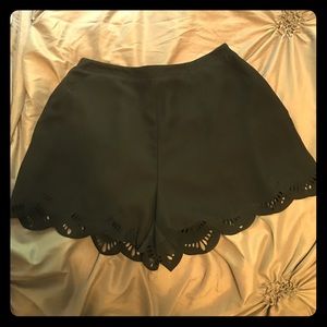 Lauren Conrad scalloped shorts!