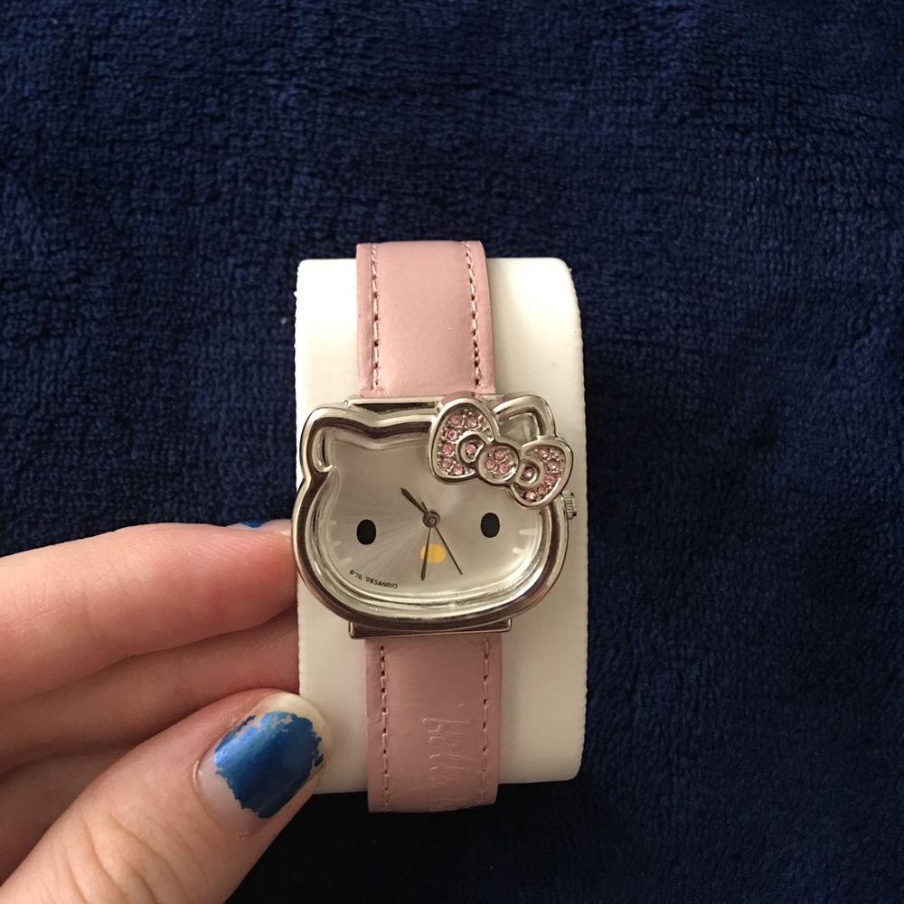 NWT hello kitty watch