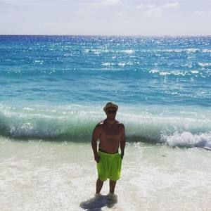 Meet your Posher, Anthony