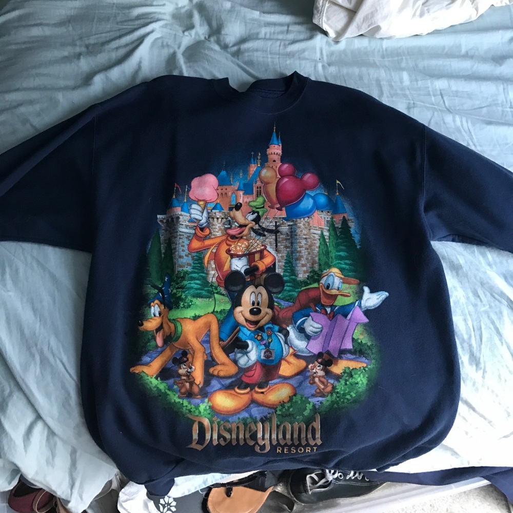 Disney sweater crew neck