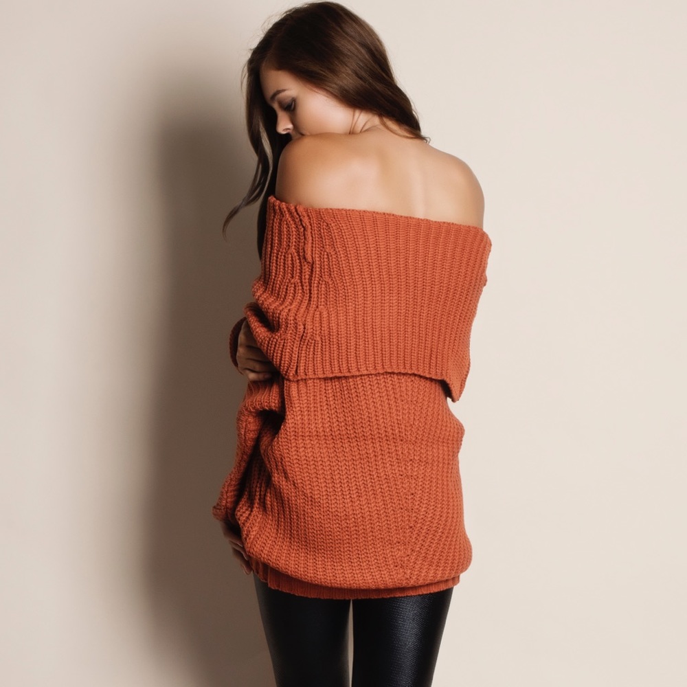 Spellcast Off Shoulder Chunky Sweater - Picture 4 of 4