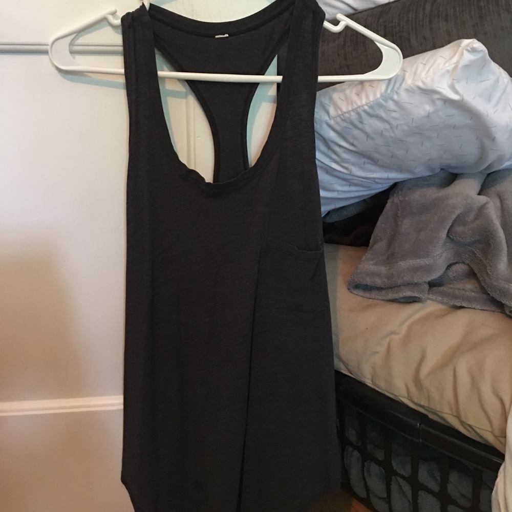 Lululemon tank with pocket on breast