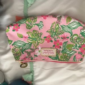 Lilly Pulitzer makeup bag!