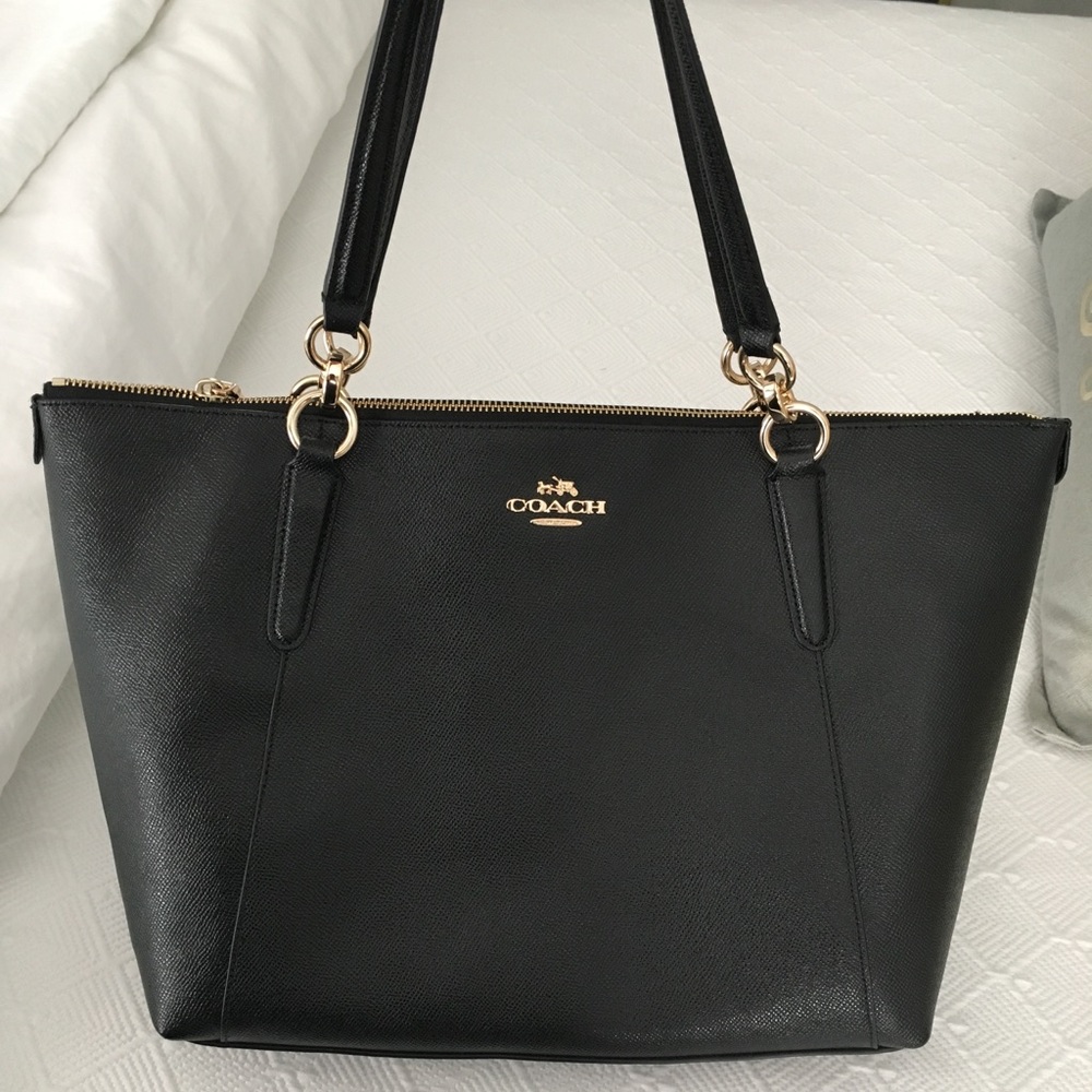 Coach Purse - Excellent used condition