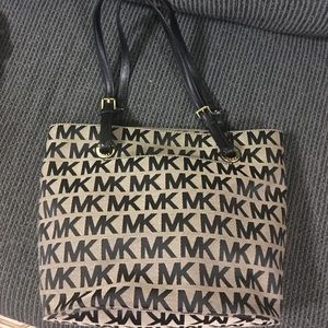 Authentic Michael Kors medium tote