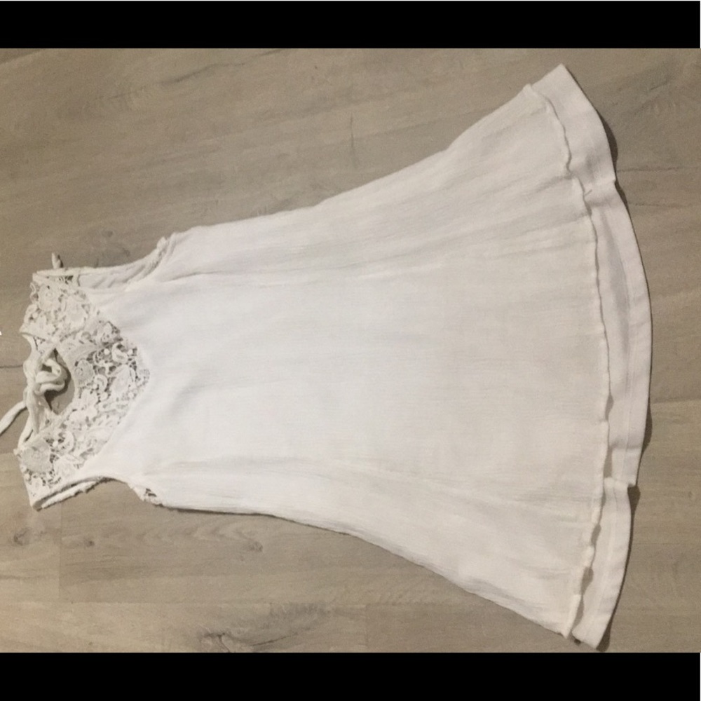 White lace Gianni bini dress