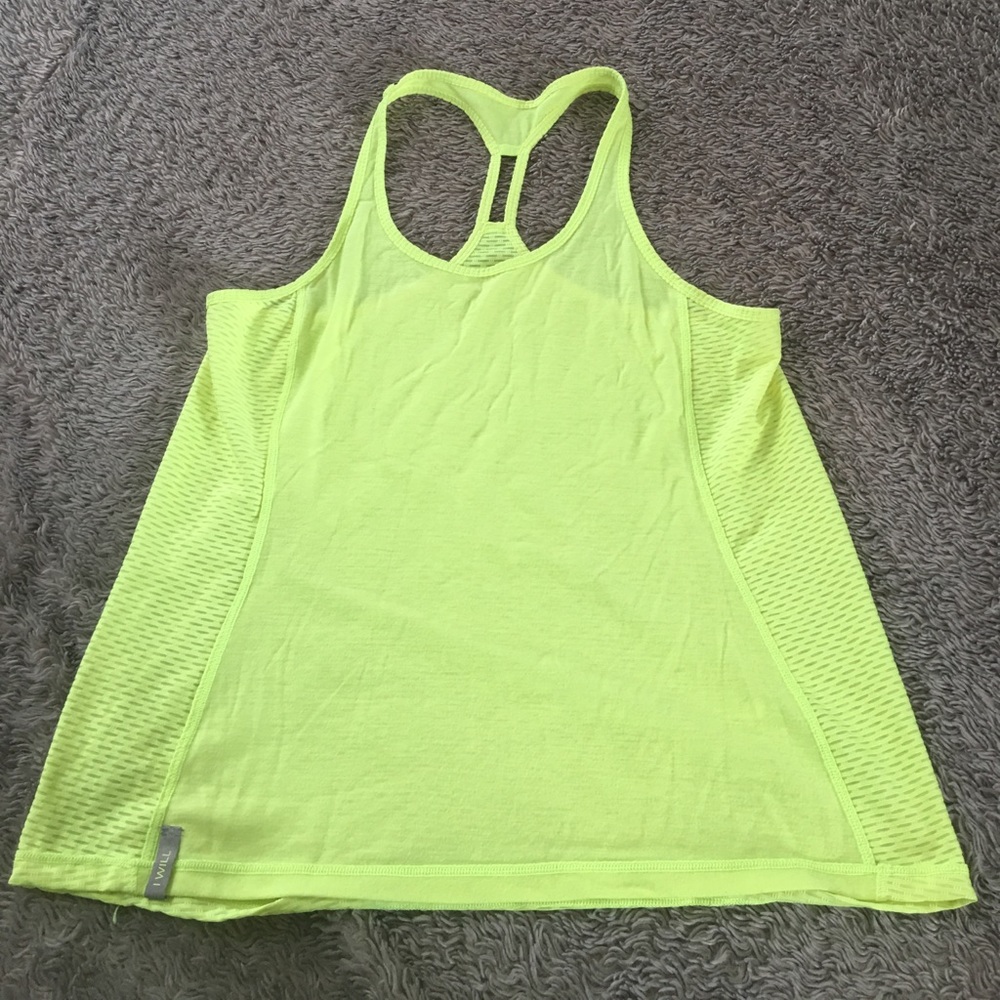 Under Armour tank