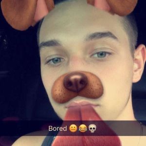 Meet your Posher, Cameron