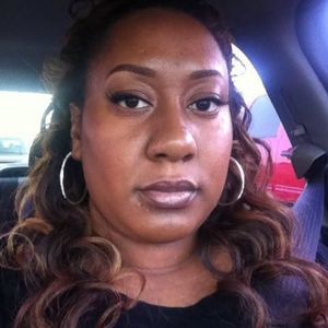 Meet your Posher, Whitney