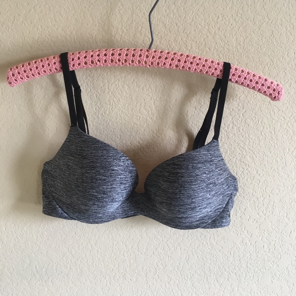 Victoria's Secret PINK push-up bra 32C