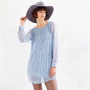 Kimchi Blue Pintuck Long Sleeve Chiffon Dress