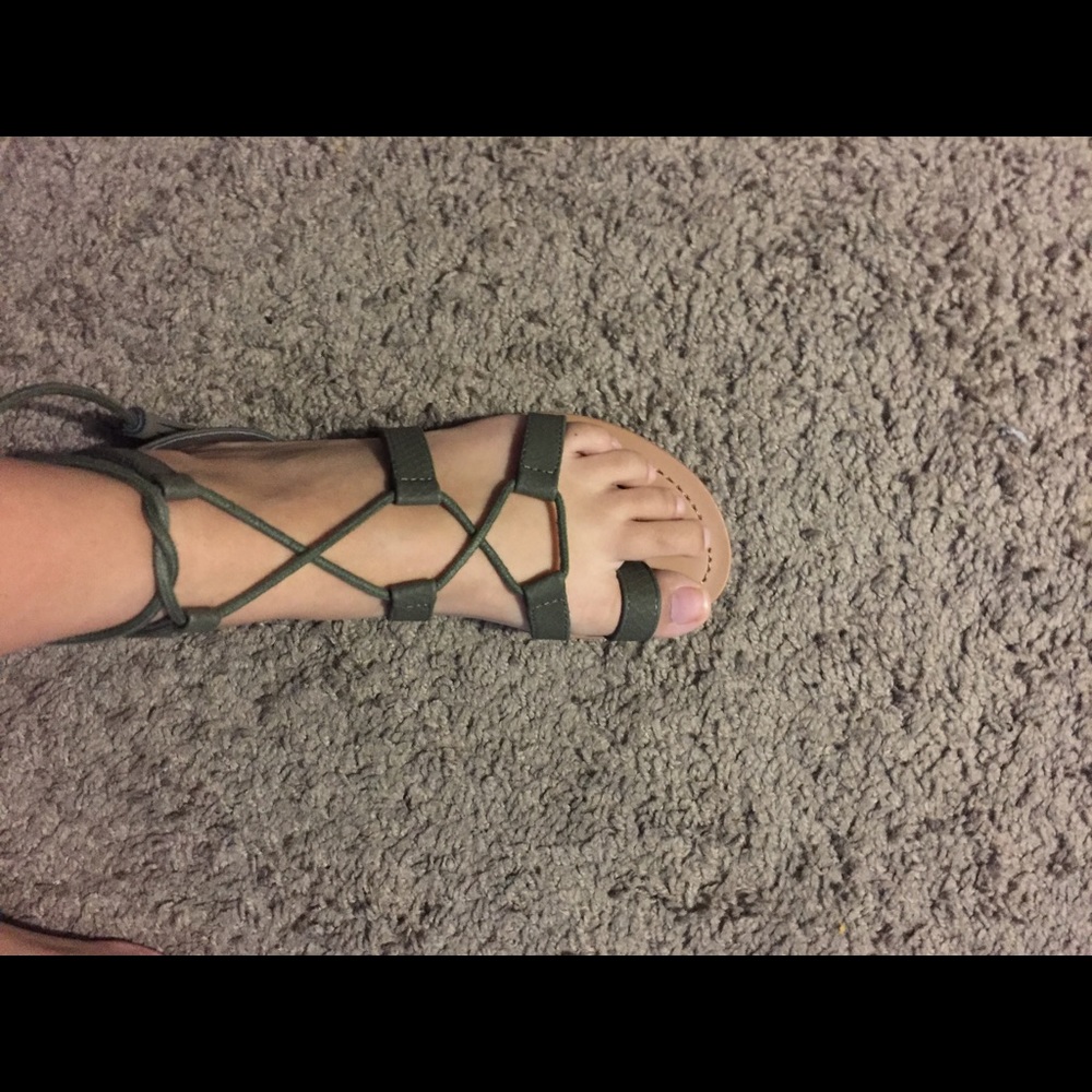 Steve Madden (madden girl) sandals