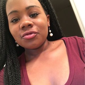 Meet your Posher, Vicky