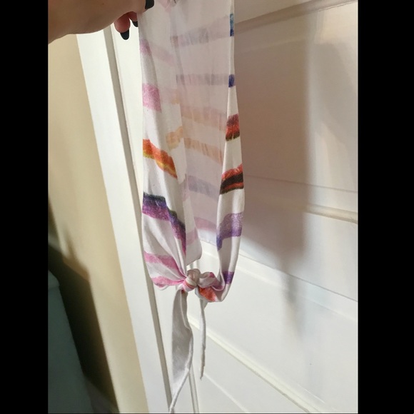 dELiA's Open-Side Tank - Picture 2 of 4