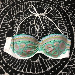 Strapless VS bikini top