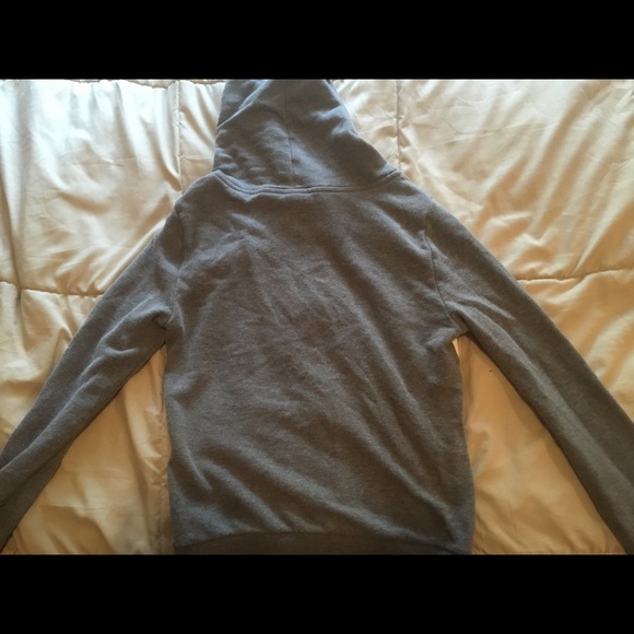 Grey Pink (Victoria Secret) jacket - Picture 3 of 3