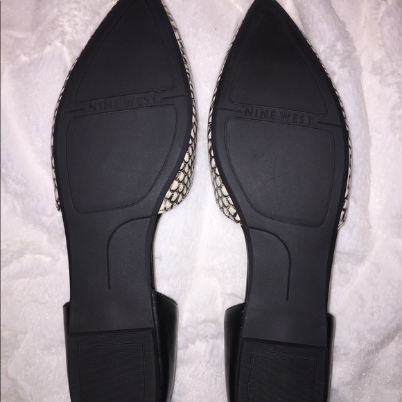 NINE WEST FLATS - Picture 4 of 5