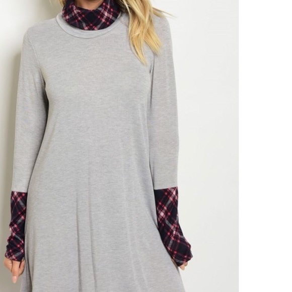 LAST Gray and Plaid Dress - Picture 4 of 4