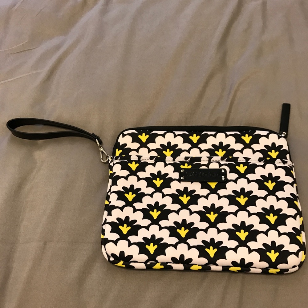 vera bradley tech case