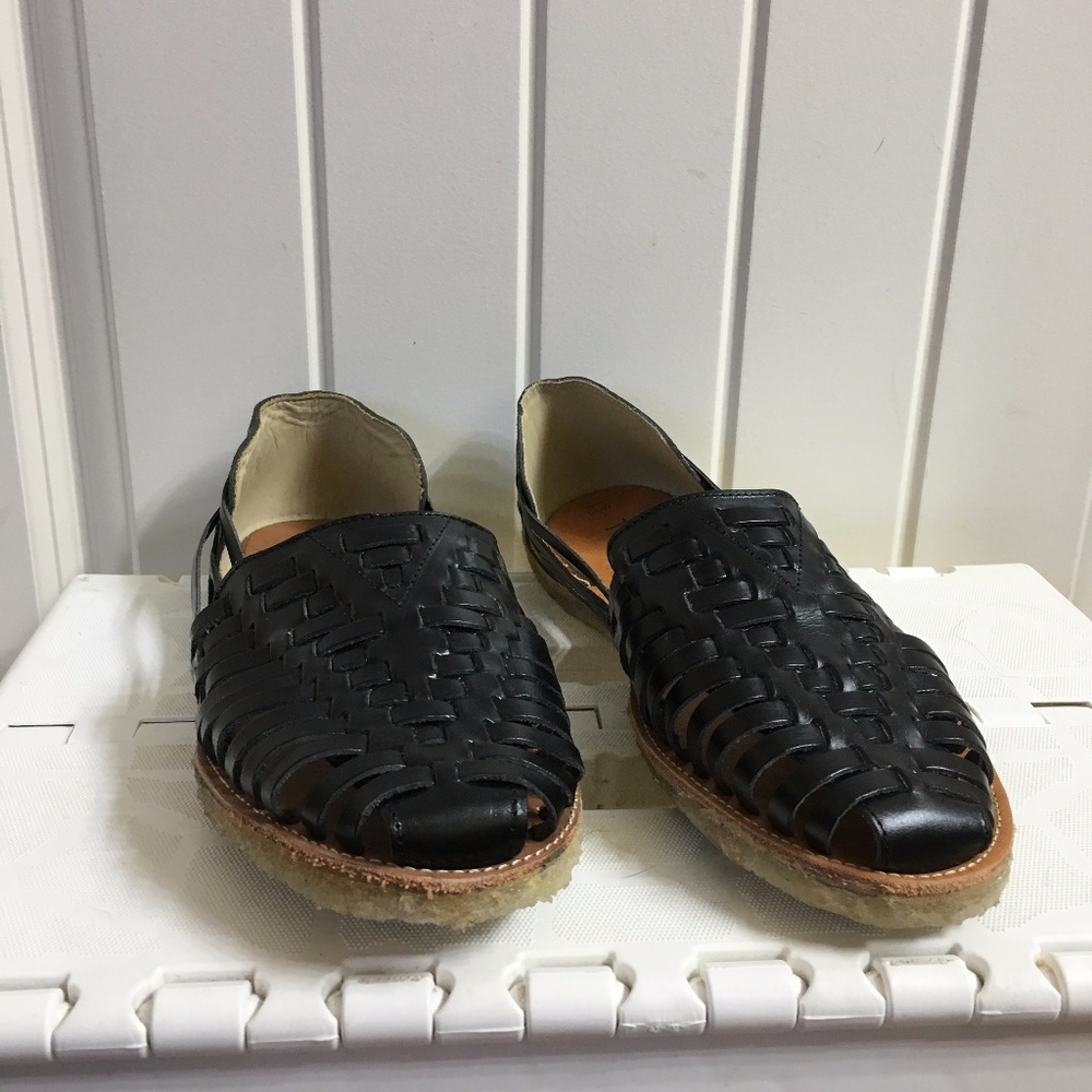 Toms
