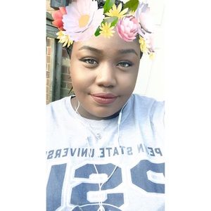 Meet your Posher, Daniella