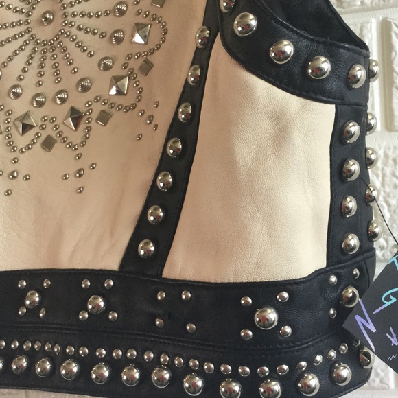🆕 Nasty Gal Cavalry Studded Leather Vest - Picture 7 of 8