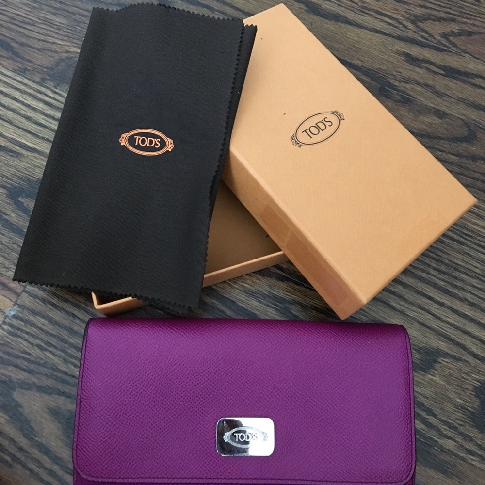 Tods Wallet New In Box