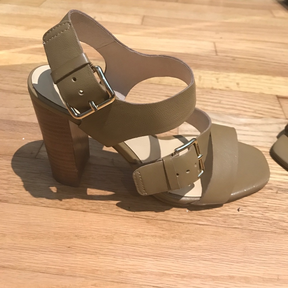 SALE‼️ KATE SPADE CHUNK HEEL