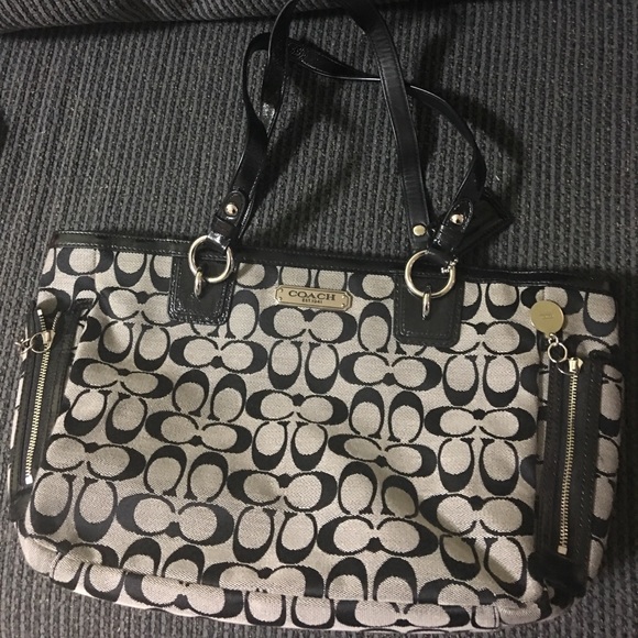 Authentic Coach tote bag - Picture 1 of 4