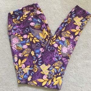 LuLaRoe women's leggings