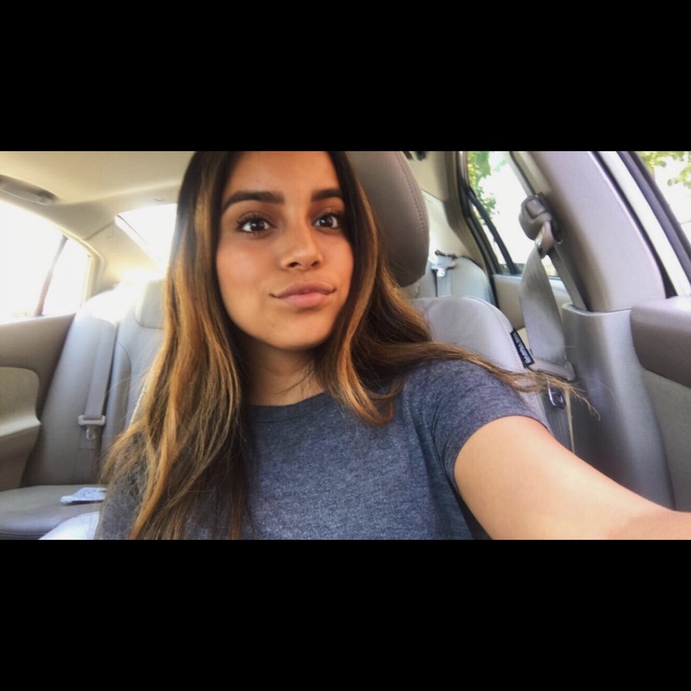 Meet your Posher, Vanessa