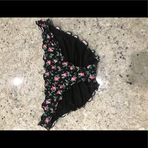 Victoria secret scrunch butt bottoms!