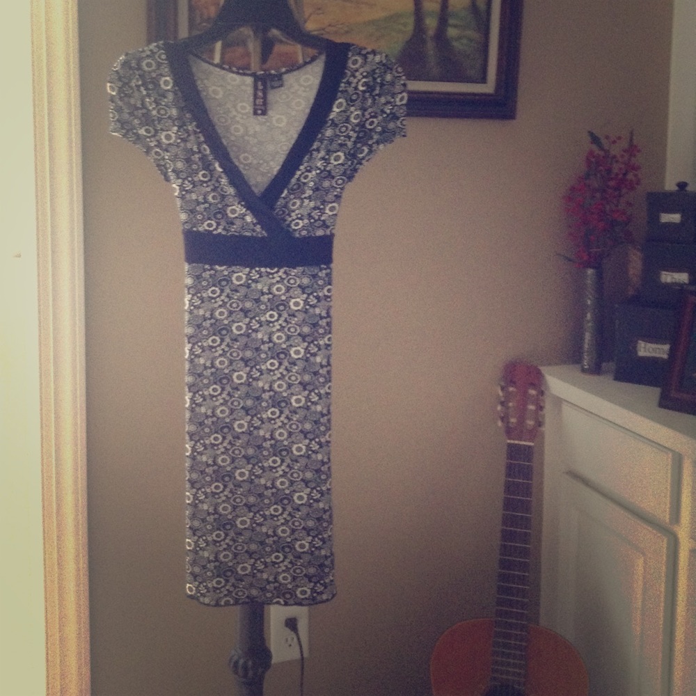 Black and white dress semi formal