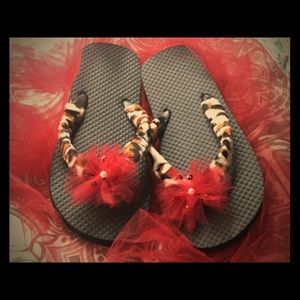 Custom-made sandals
