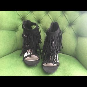 Black fringe shoes