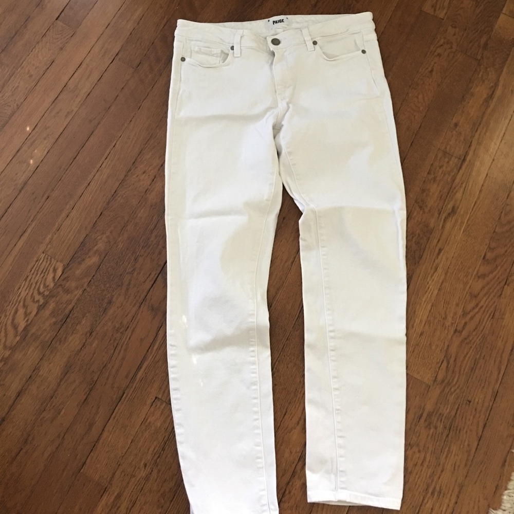 White denim jeans