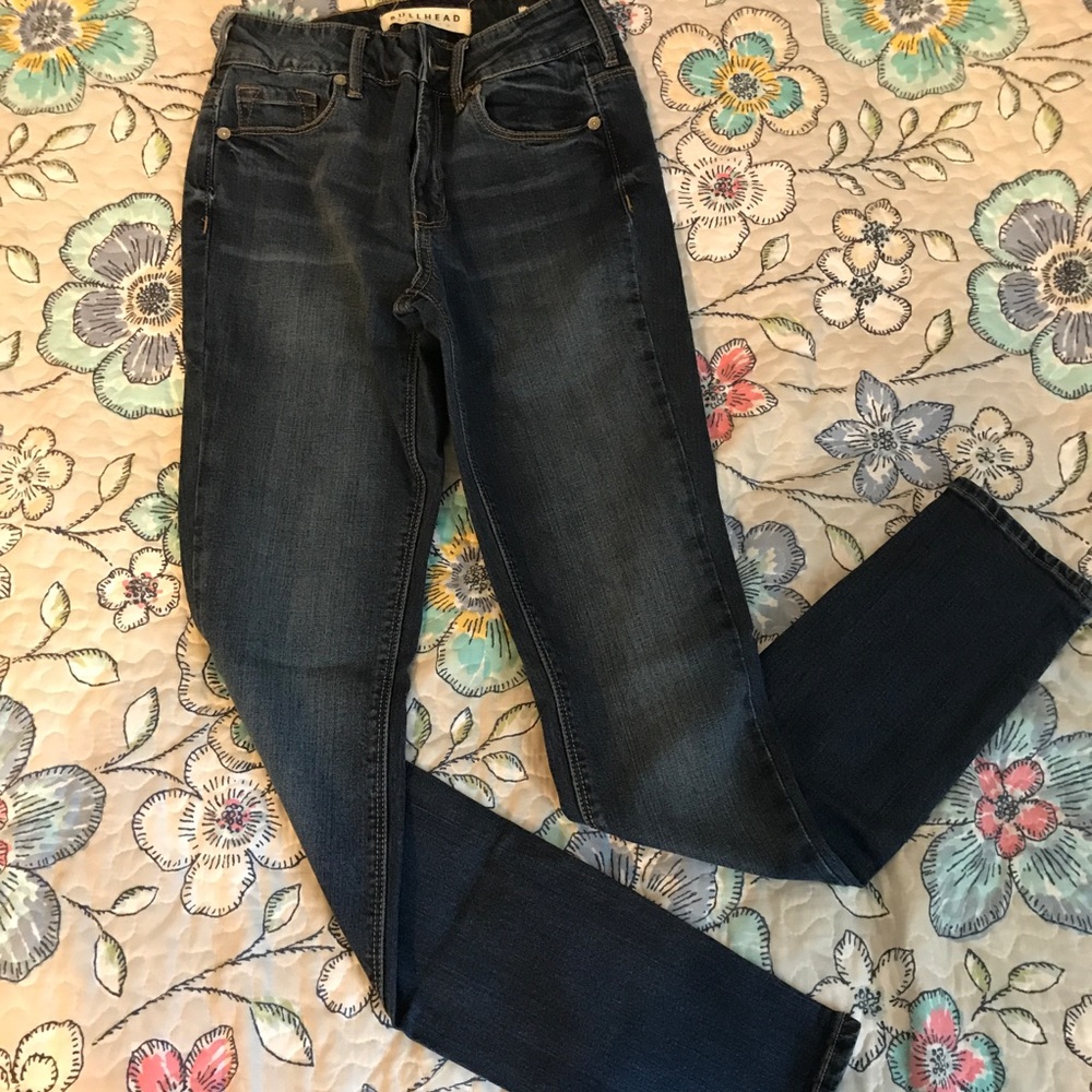 Bullhead High Rise Skinny Jeans