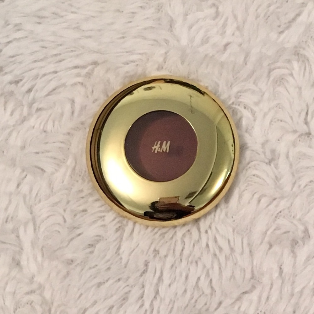 H&M eyeshadow