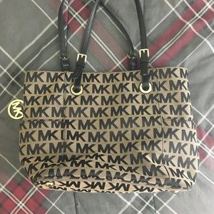 Michael Kors Tote